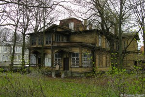 Людмила Кившенко-Старый дом Людмила Кившенко-Старый дом